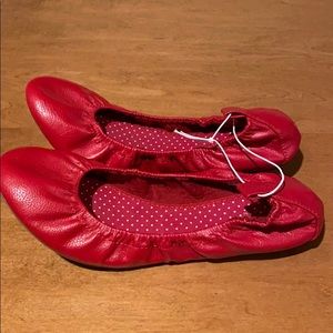 Old Navy red ballet flats